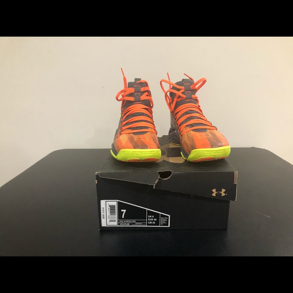 Under Armour Micro G Pro Men's Size 7